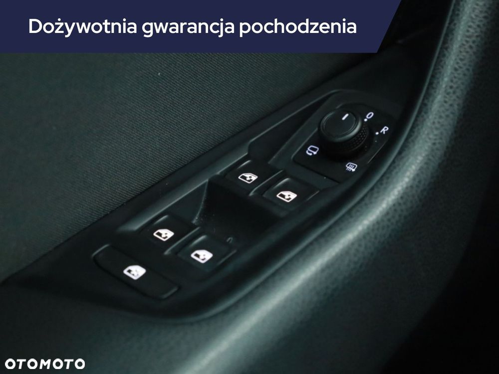 Volkswagen Passat - 17