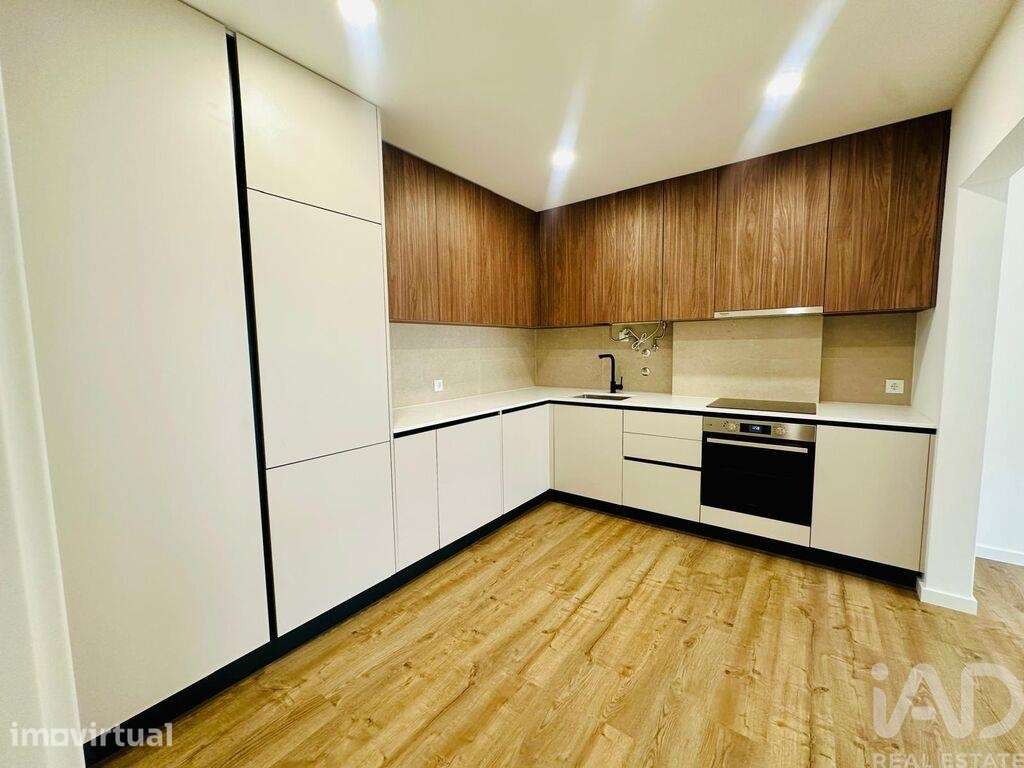 Apartamento T2 em Cadaval e Pêro Moniz de 88 m2 - Grande imagem: 3/18