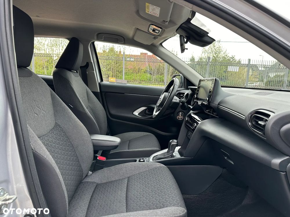 Toyota Yaris Cross Hybrid 1.5 Comfort AWD - 33