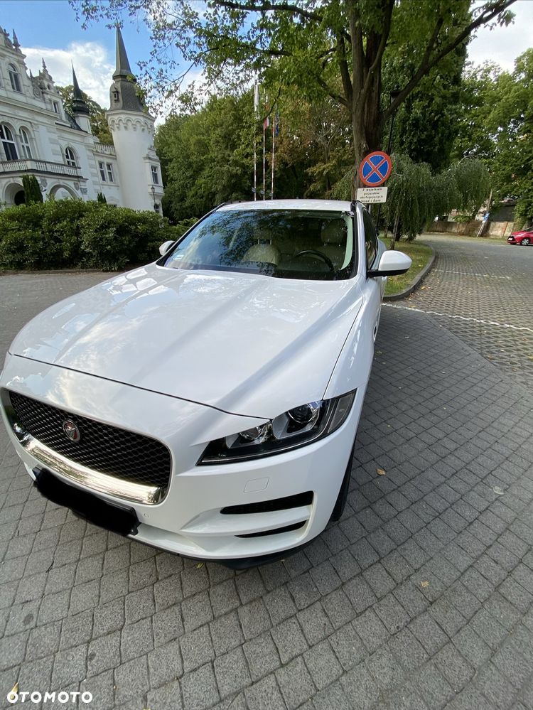 Jaguar F-Pace 2.0 i4D RWD Prestige - 4