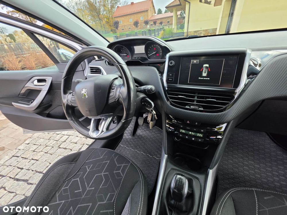 Peugeot 2008 PureTech 82 Active - 29