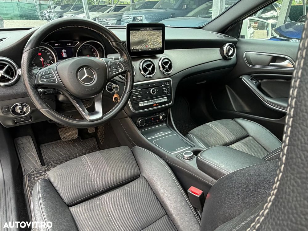 Mercedes-Benz GLA 220 d Aut. - 7