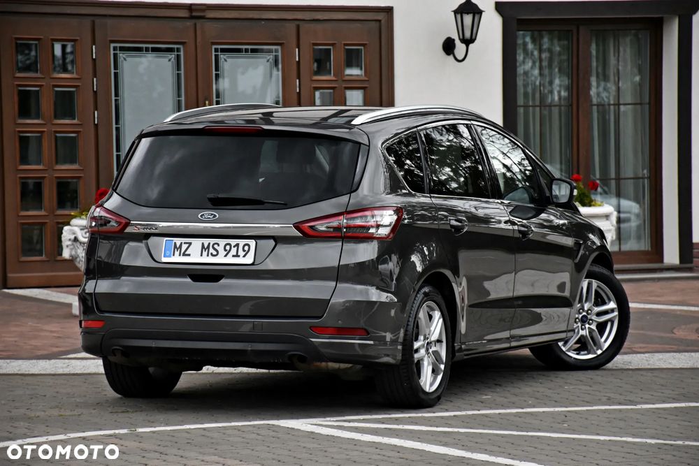 Ford S-Max 2.0 TDCi Titanium PowerShift - 21