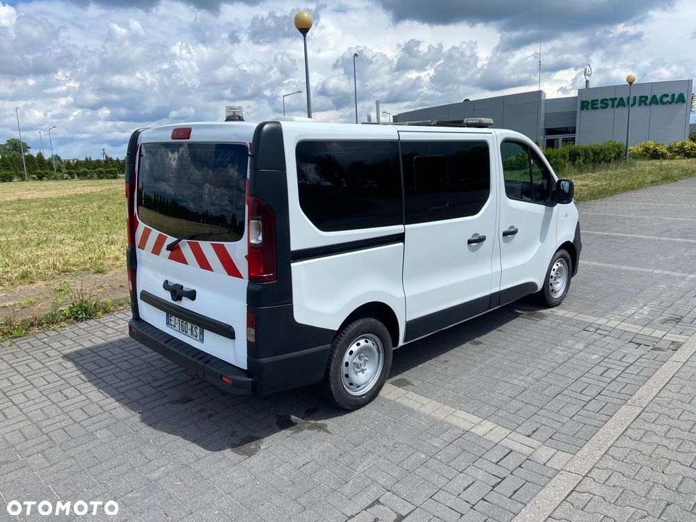 Opel Ambulans Karetka vivaro - 6