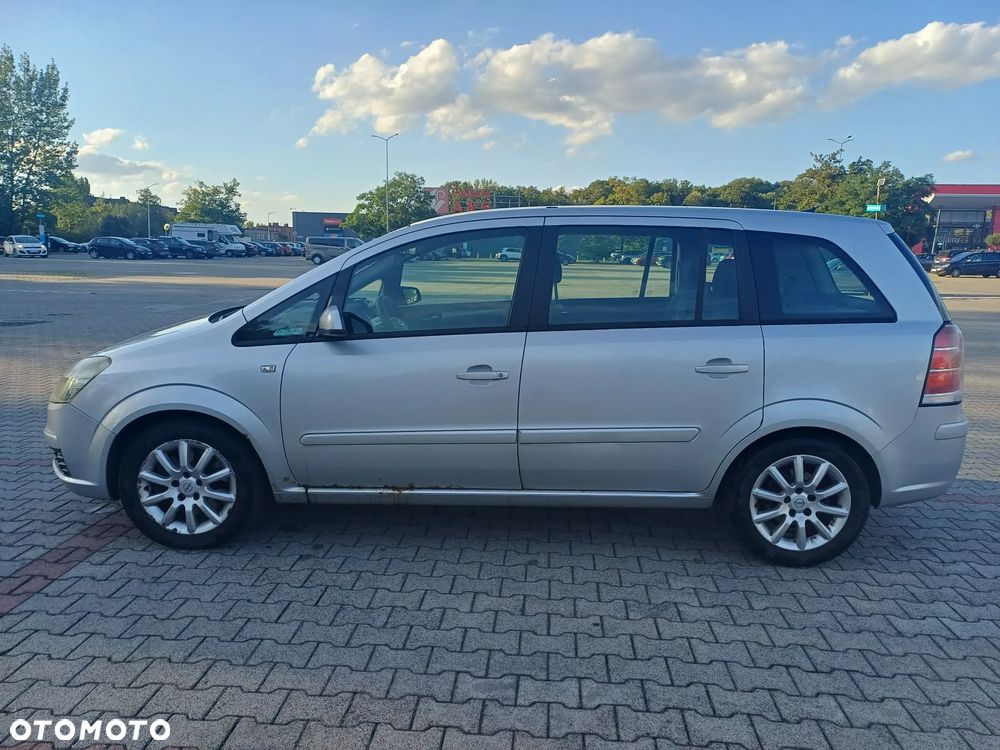 Opel Zafira 1.9 CDTI - 2