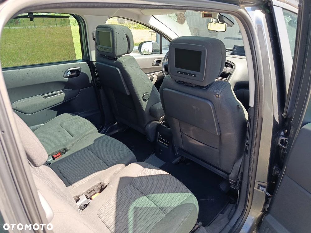 Peugeot 5008 2.0 HDi Family 7os - 12