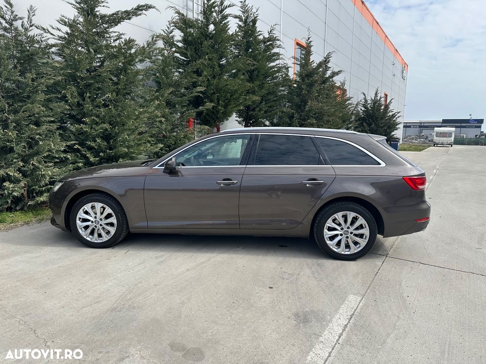 Audi A4 40 S tronic sport - 1