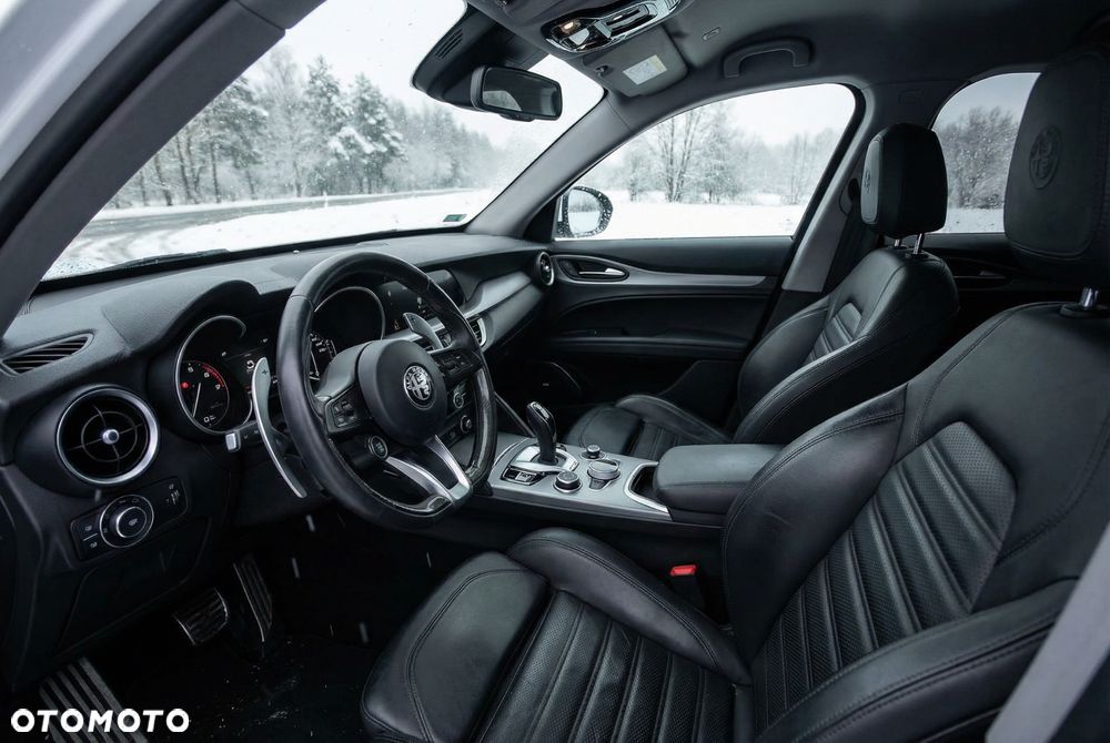 Alfa Romeo Giulia 2.0 Turbo Veloce Q4 - 2