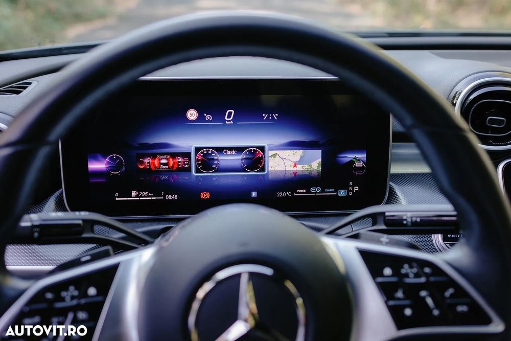 Mercedes-Benz C - 9