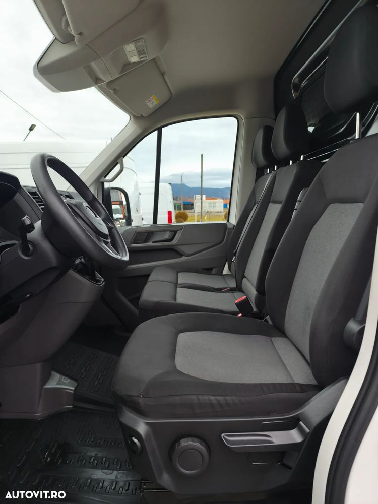 Volkswagen Crafter - 11