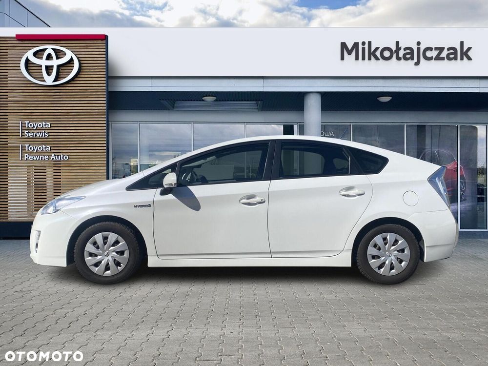 Toyota Prius 1.8 HSD Luna - 11
