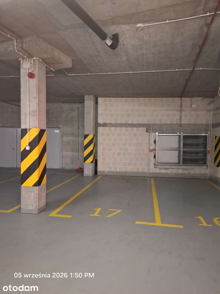 Miejsce postojowe w hali garażowej ul. Jana Kazimierza 66