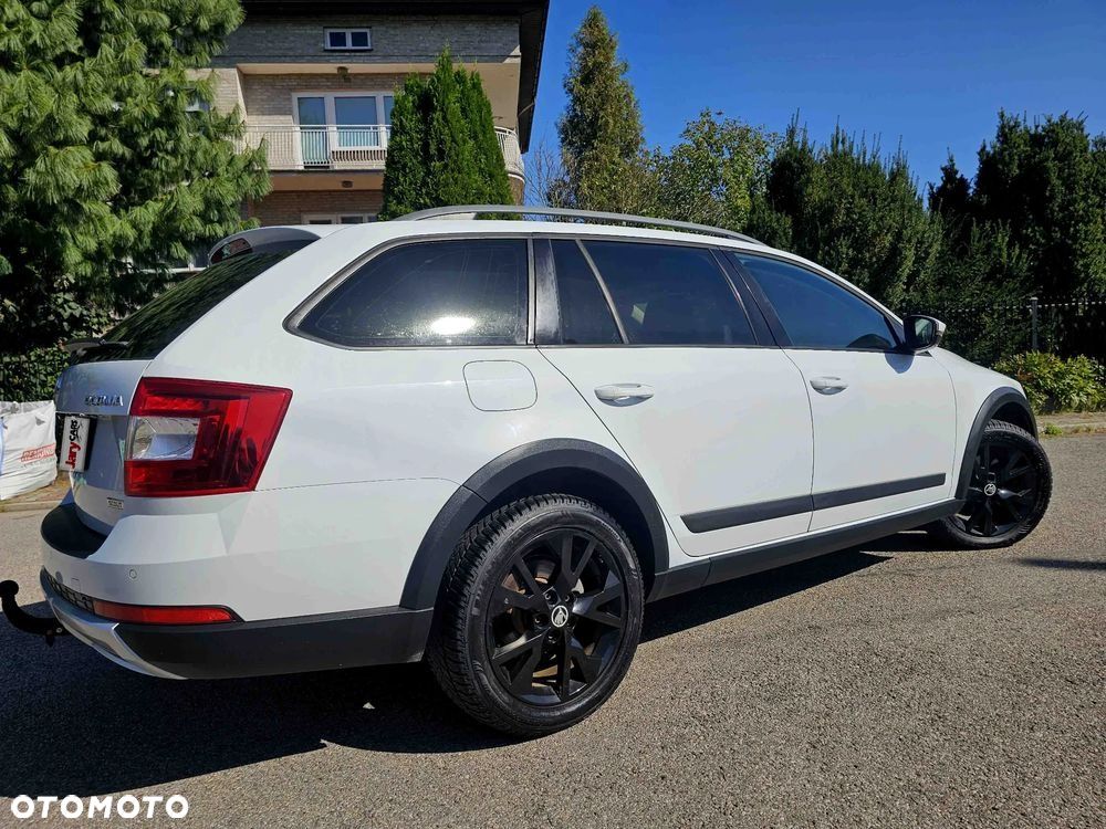 Skoda Octavia 2.0 TDI 4x4 DSG Scout - 5