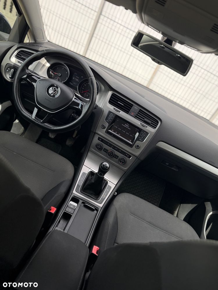 Volkswagen Golf 1.6 TDI BlueMot Comfortline - 18