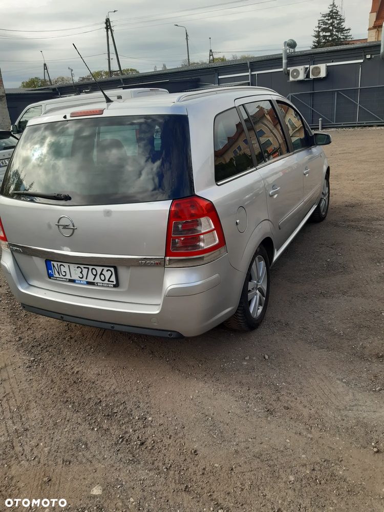 Opel Zafira 1.7 CDTI Enjoy - 9