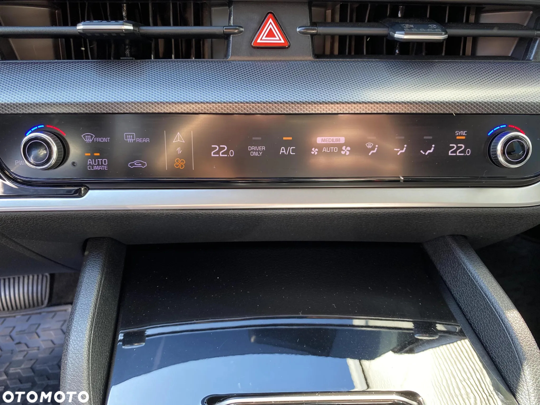 Kia Sportage 1.6 T-GDI HEV Business Line 2WD - 25
