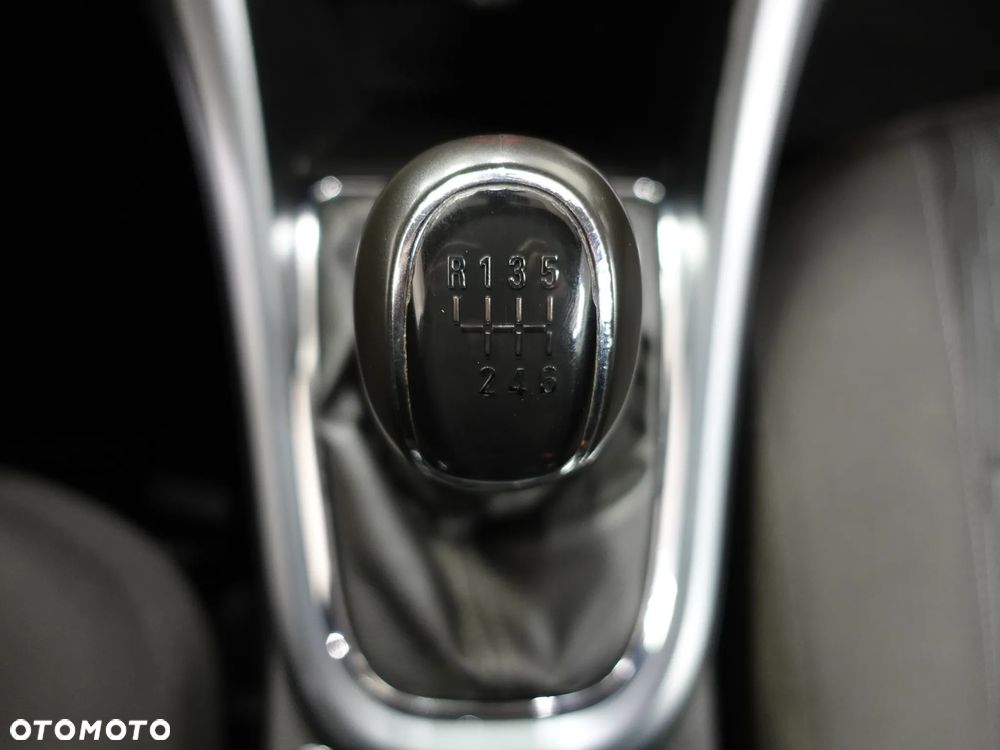Opel Astra - 34