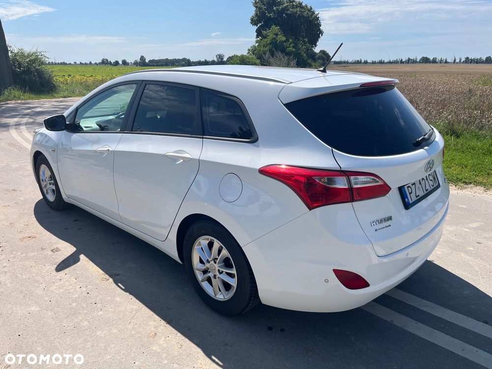 Hyundai i30 1.4 BlueDrive Comfort - 3