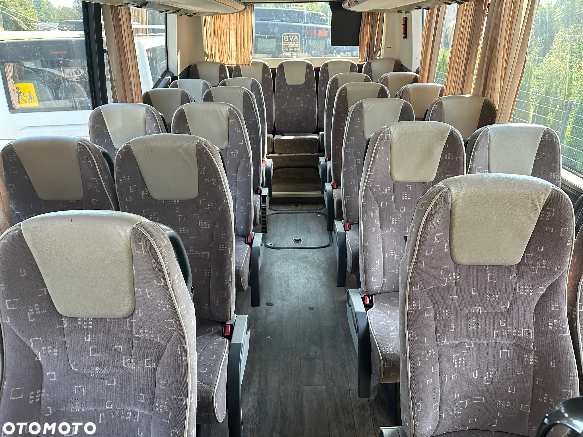 Bova VDL FHD 2 - 12