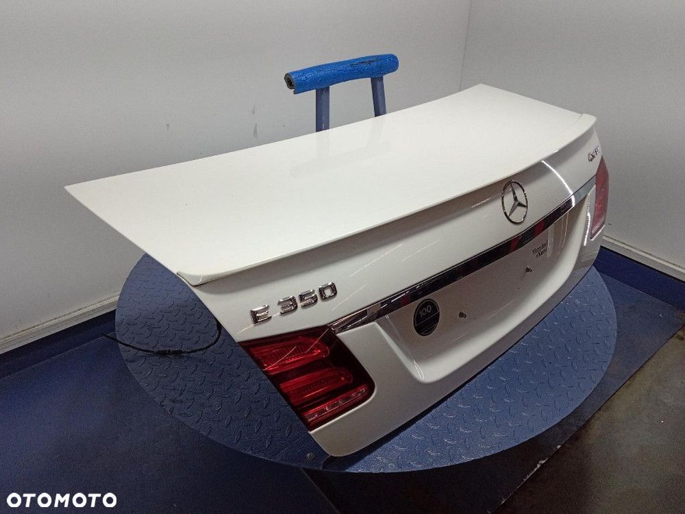 MERCEDES E KLASA W212 LIFT SEDAN KLAPA BAGAŻNIKA TYŁ TYLNA 799 - 2
