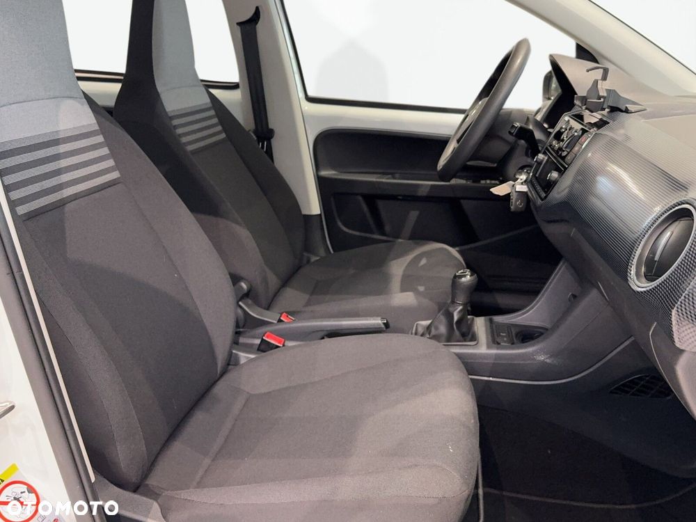 Volkswagen up! - 16