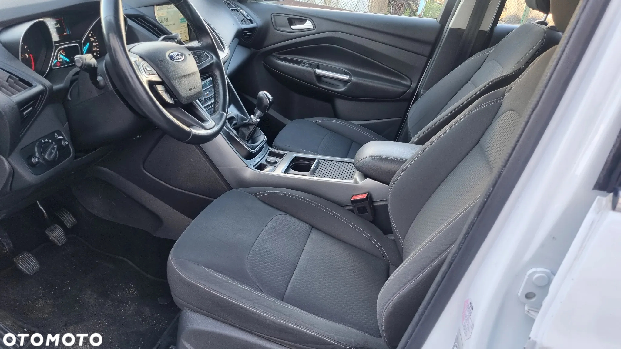 Ford Kuga 2.0 TDCi 4x4 Cool & Connect - 19