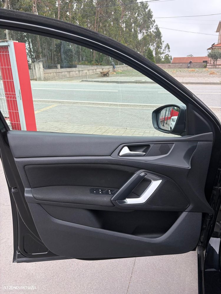 Peugeot 308 BlueHDi FAP 100 Stop & Start Access - 21
