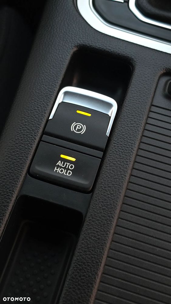 Volkswagen Passat 2.0 TDI (BlueMotion Technology) Trendline - 21