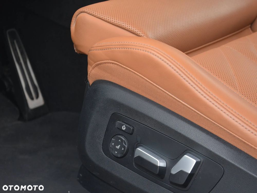 BMW X5 xDrive30d - 10