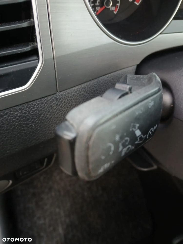 Volkswagen Golf Sportsvan - 22