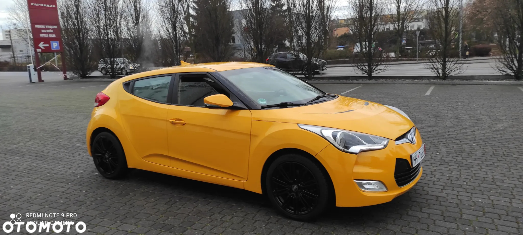 Hyundai Veloster 1.6 GDI Comfort - 19