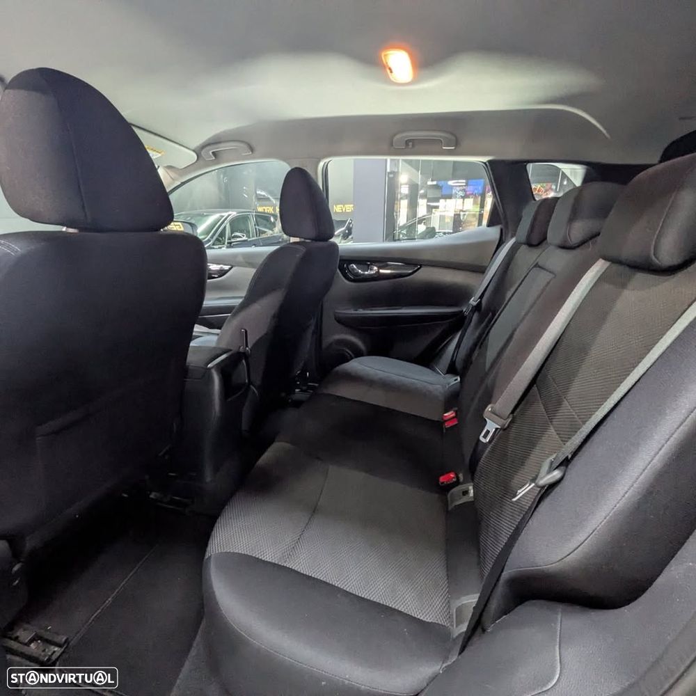Nissan Qashqai 1.2 DIG-T Xtronic 360 - 10
