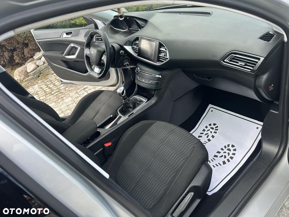 Peugeot 308 BlueHDi 120 Stop & Start Business-Line - 36