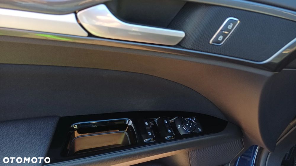 Ford Mondeo 2.0 EcoBlue Trend - 22