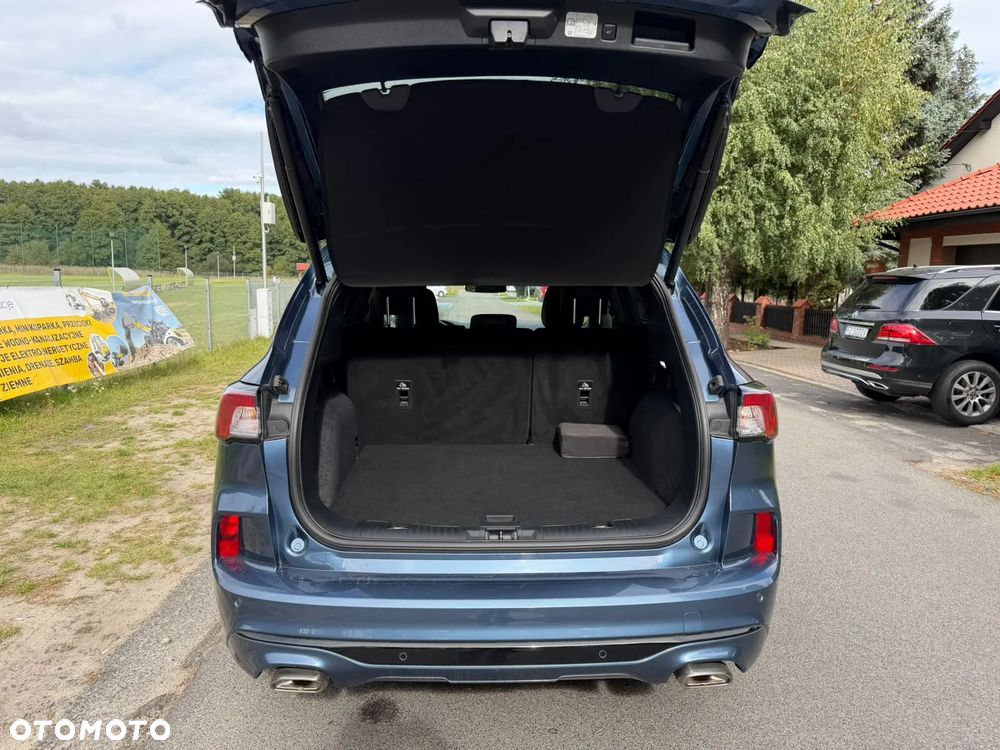 Ford Kuga - 13