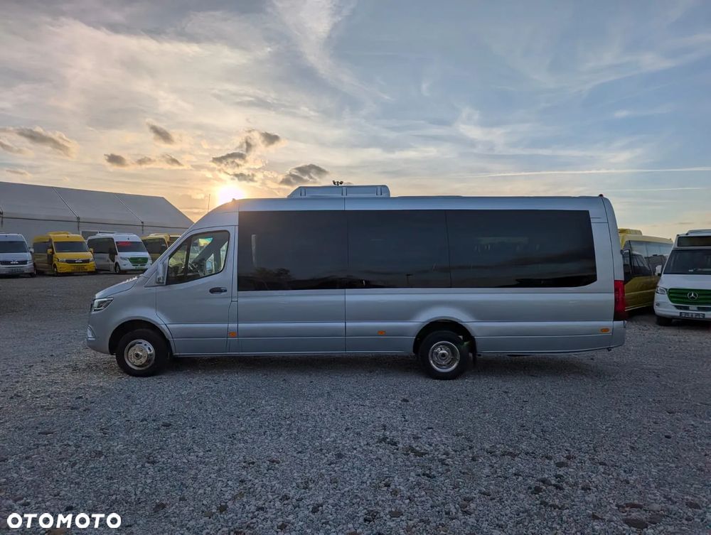 Mercedes-Benz Sprinter 519 - 7