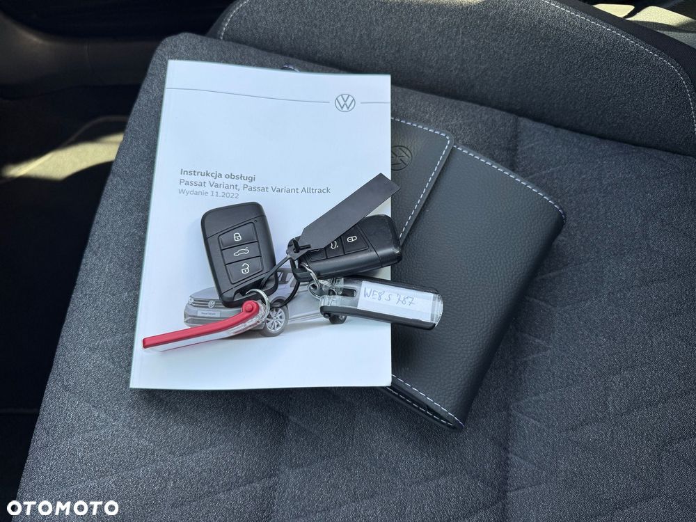 Volkswagen Passat - 24