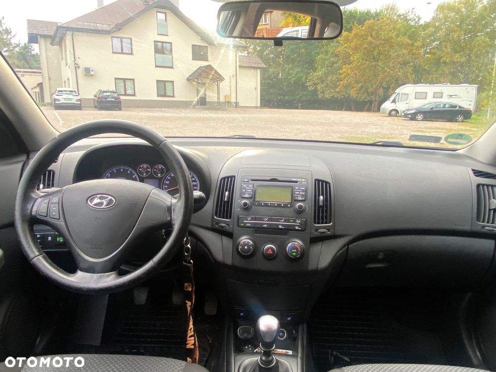 Hyundai i30 1.4 Classic + - 8
