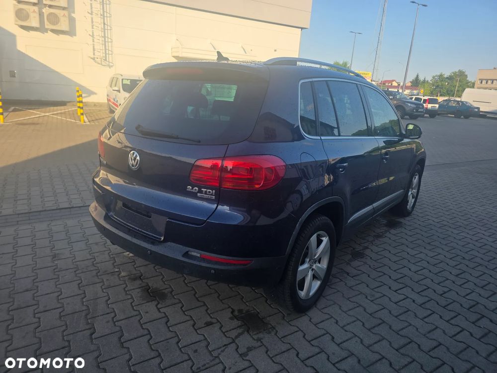 Volkswagen Tiguan 2.0 TDI DPF 4Motion BlueMotion Technology Exclusive - 6