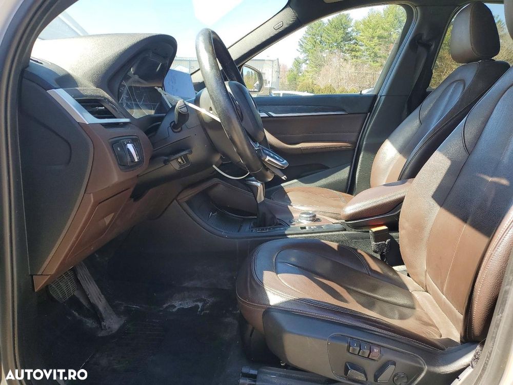 BMW X1 xDrive25i Aut. Advantage - 8