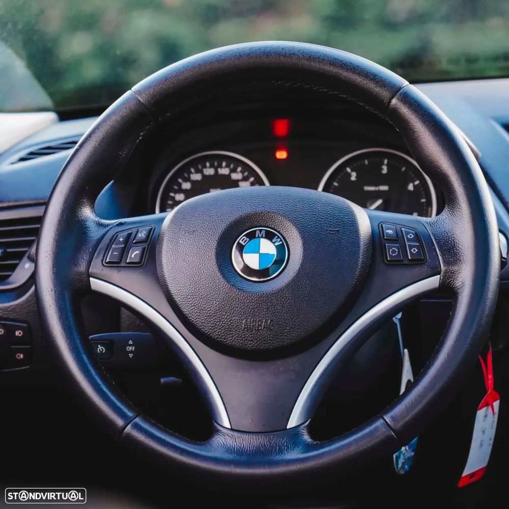 BMW X1 18 d sDrive - 14