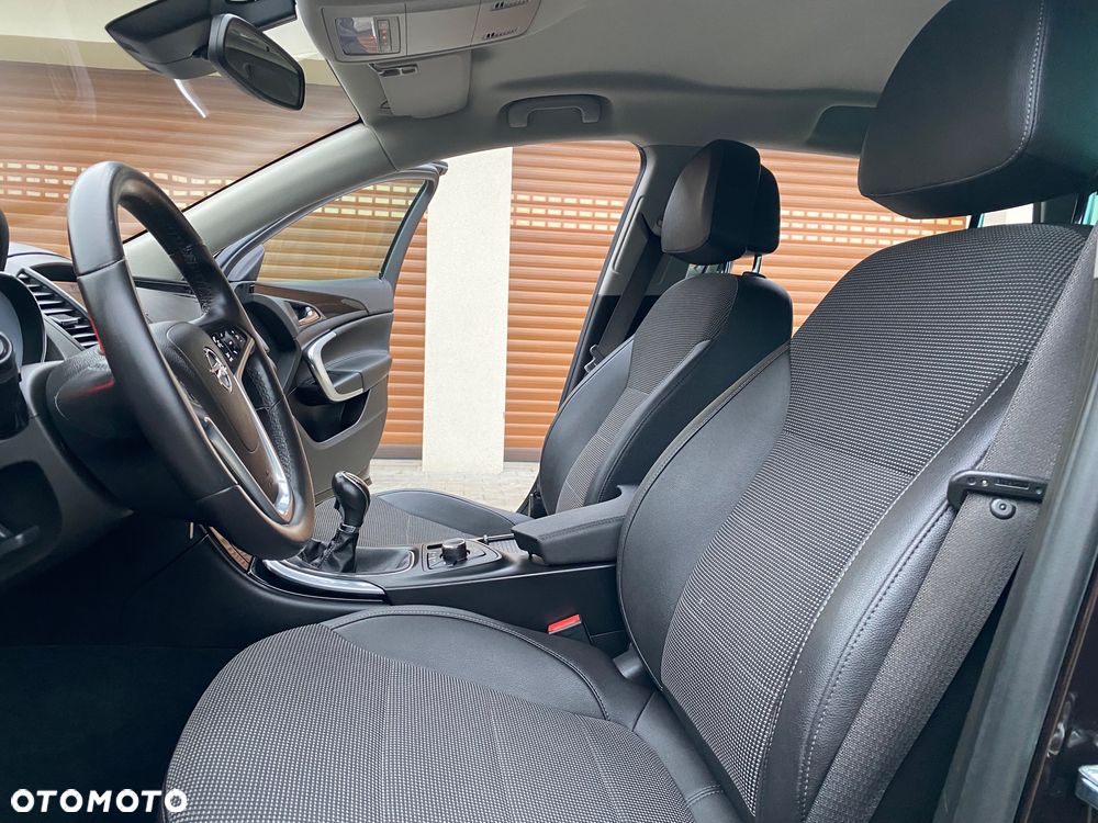 Opel Insignia 2.0 CDTI ecoFLEX Business Cosmo - 23