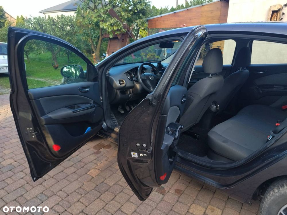 Fiat Bravo 1.9 Multijet Emotion - 11