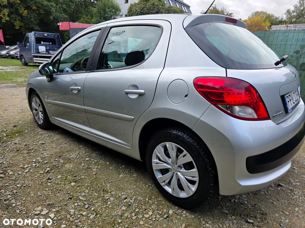 Peugeot 207 1.4 Trendy - 3