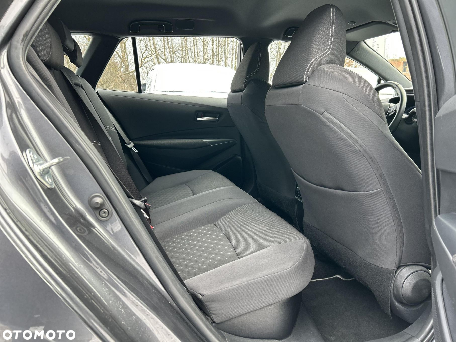 Toyota Corolla - 10