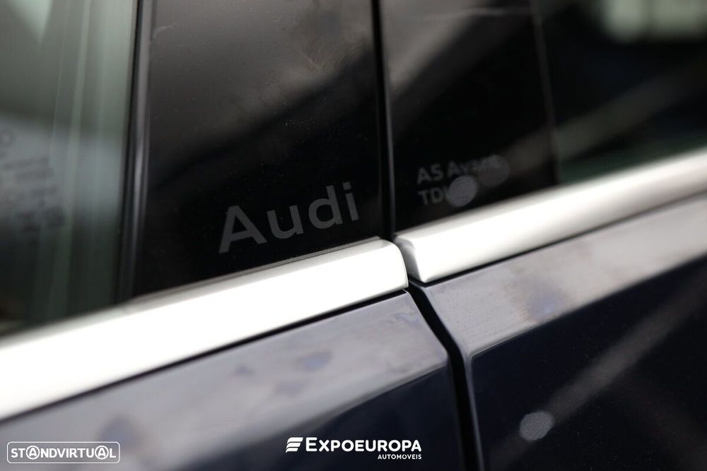 Audi A5 Avant TDI S line Tech - 38