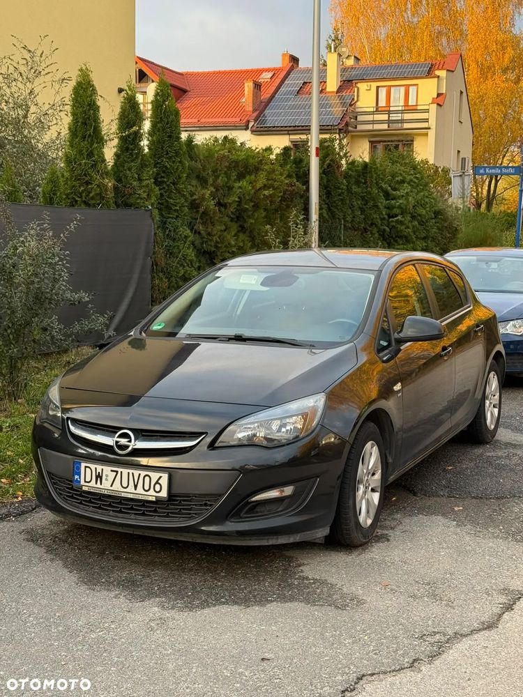 Opel Astra 2014 photo 5