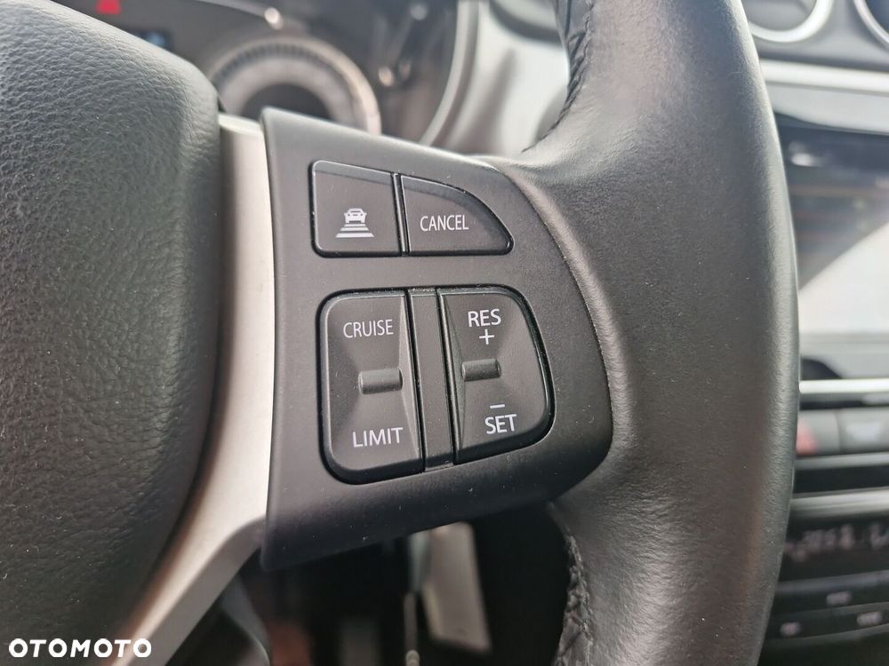 Suzuki Vitara - 25