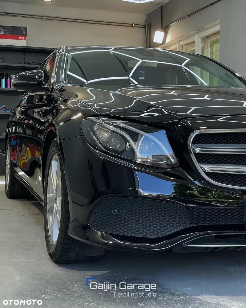 Mercedes-Benz Klasa E 220 d 4-Matic Business Edition 9G-TRONIC - 2