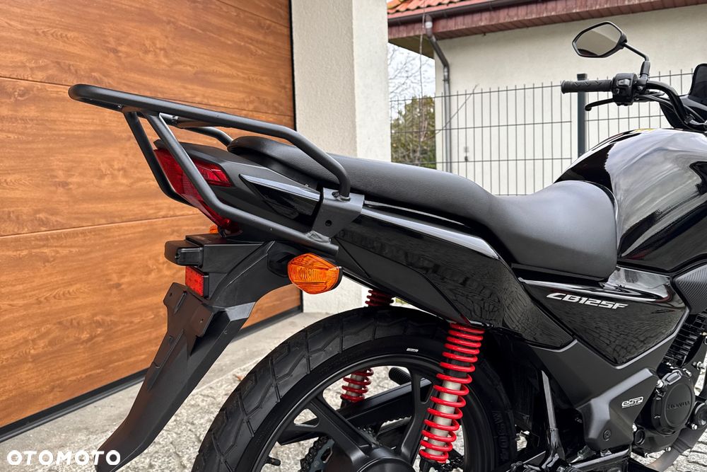 Honda CBF - 12